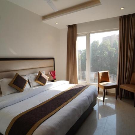 Hotel Avi Inn Amritsar Exteriör bild